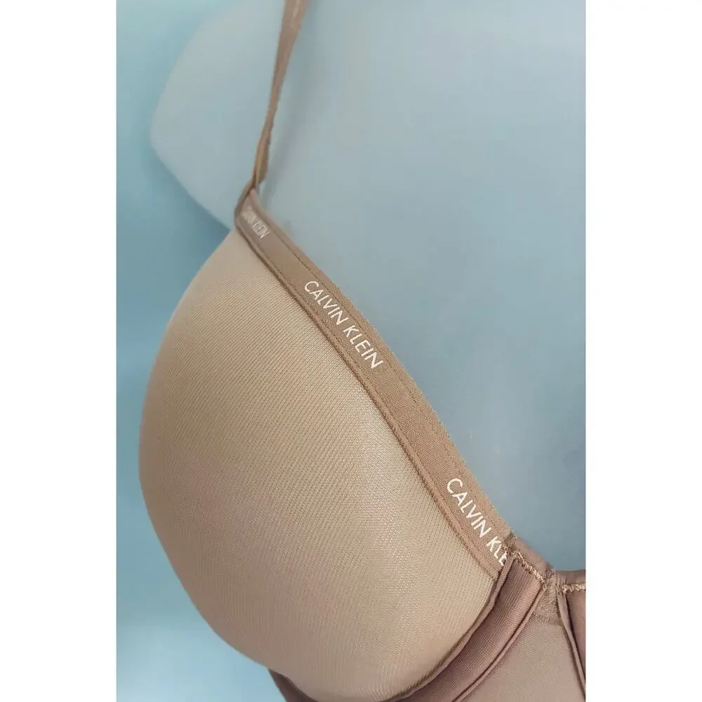 T-shirt Bra 34C 3 Bras